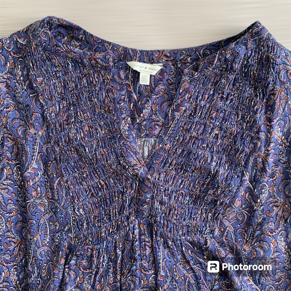 LUCKY‎ BRAND Women’s Blouse Purple Floral Scroll Pheasant Long Sleeve V-Neck L - Picture 3 of 11